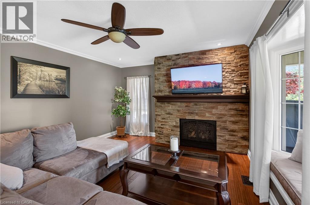 2264 Britannia Road, Burlington, ON - Indoor Photo Showing Living Room With Fireplace
