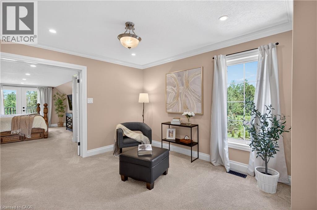 2264 Britannia Road, Burlington, ON - Indoor