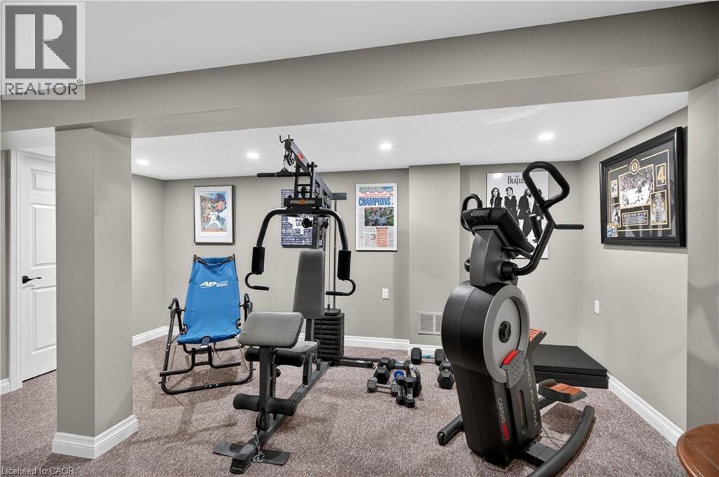 2264 Britannia Road, Burlington, ON - Indoor Photo Showing Gym Room