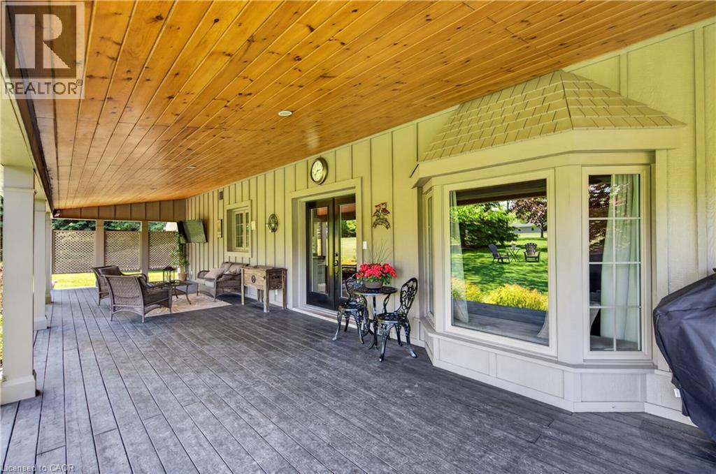 2264 Britannia Road, Burlington, ON - Outdoor With Deck Patio Veranda With Exterior