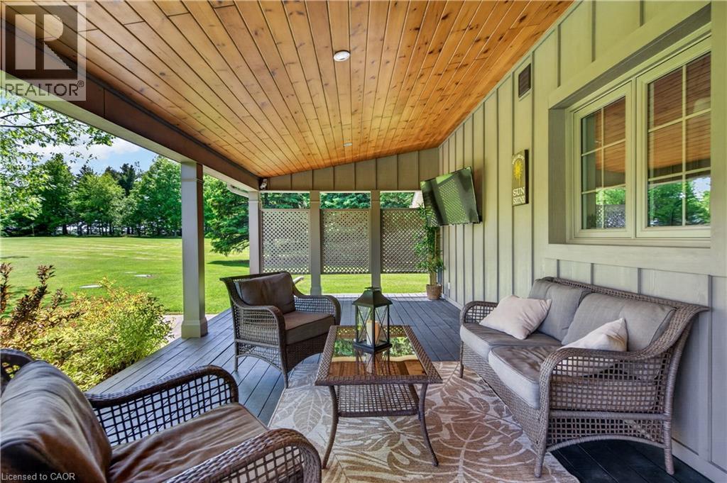 2264 Britannia Road, Burlington, ON - Outdoor With Deck Patio Veranda With Exterior