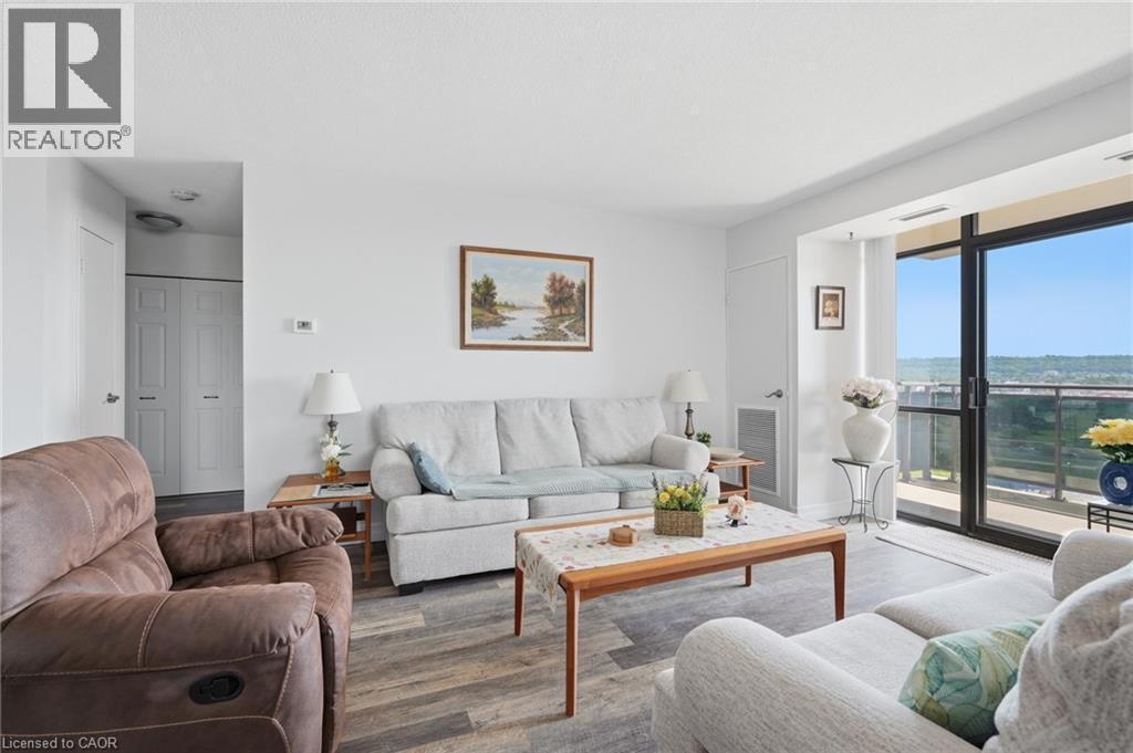 301 Frances Avenue Unit# 1207, Stoney Creek, ON