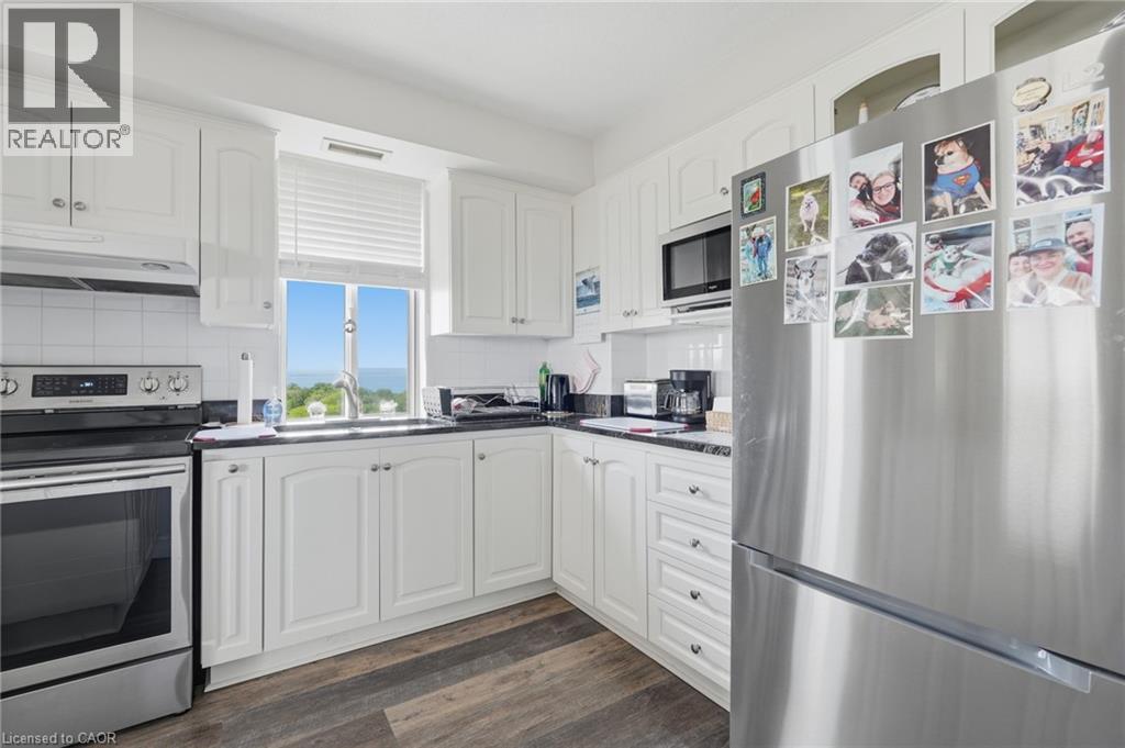 301 Frances Avenue Unit# 1207, Stoney Creek, ON