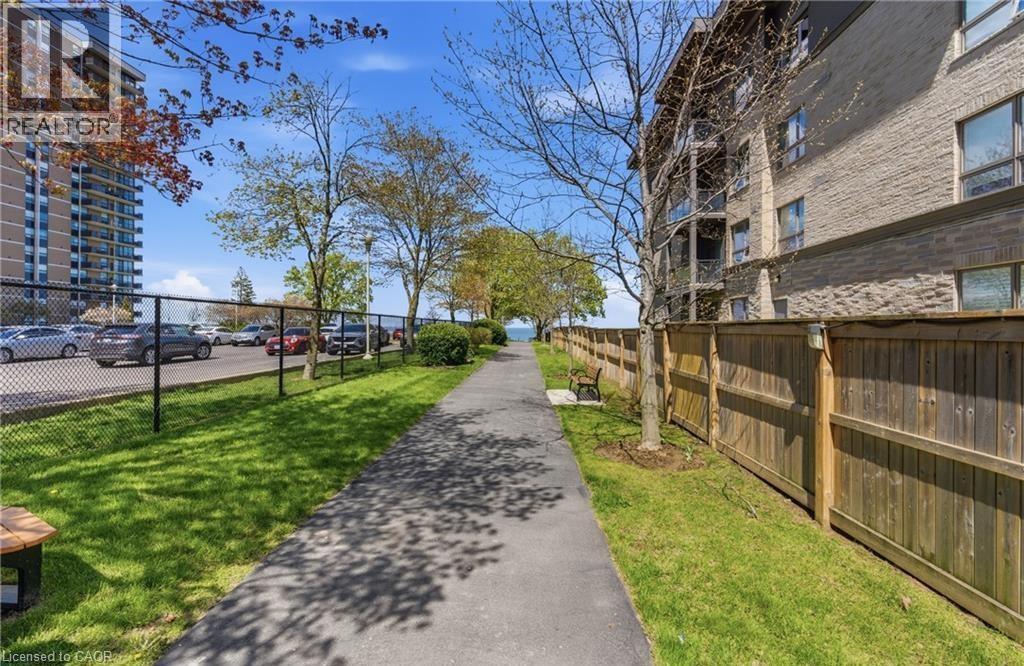 301 Frances Avenue Unit# 1207, Stoney Creek, ON