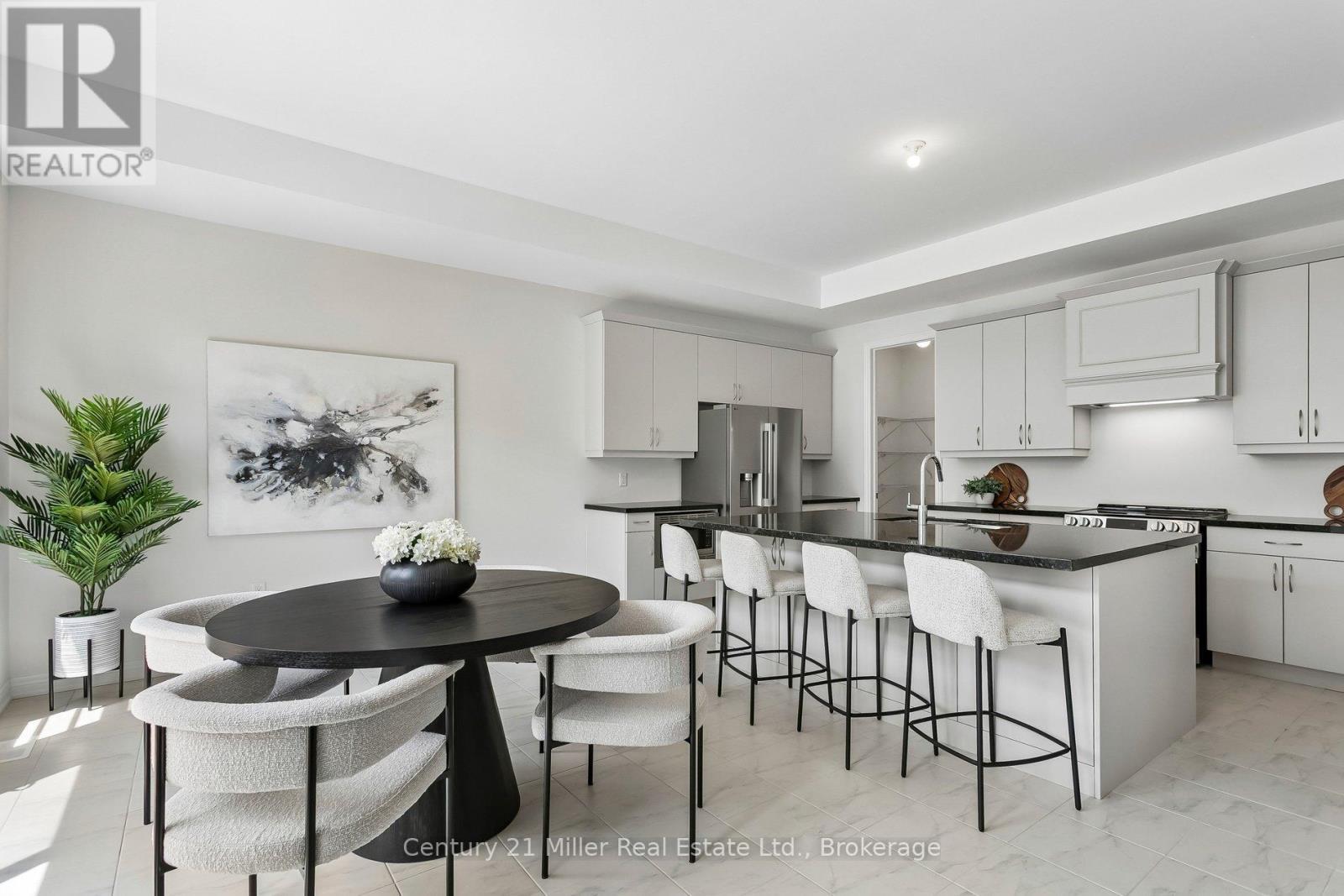 3266 Millicent Avenue, Oakville (Go Glenorchy), ON