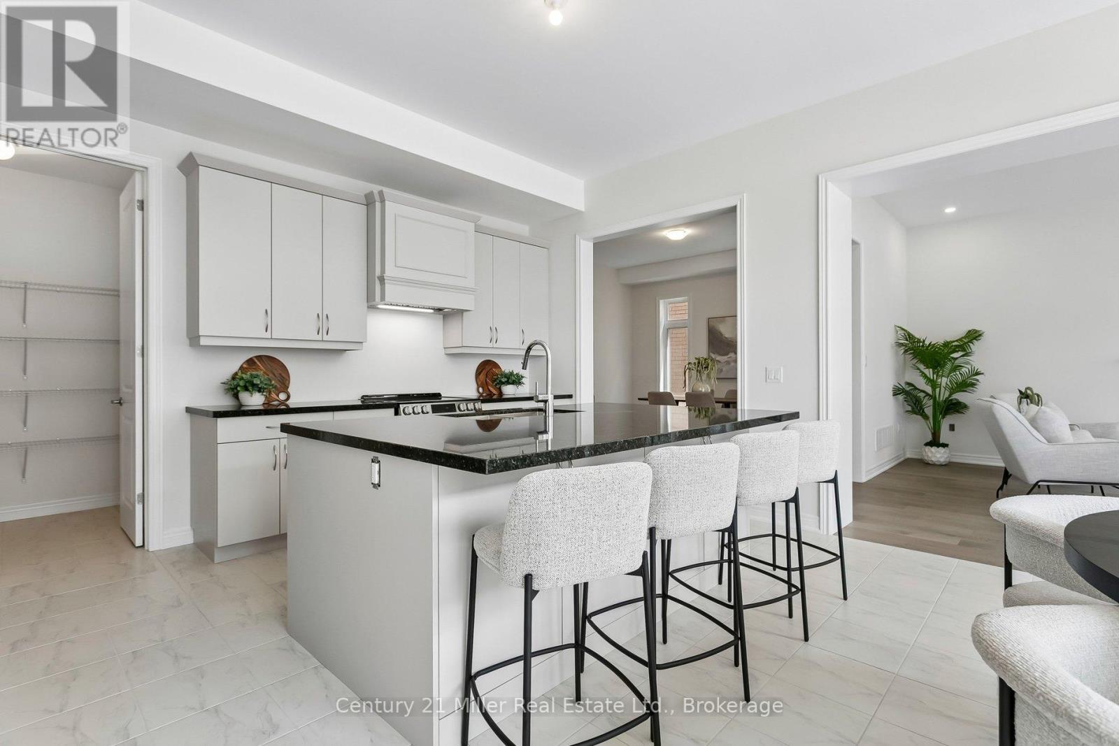 3266 Millicent Avenue, Oakville (Go Glenorchy), ON