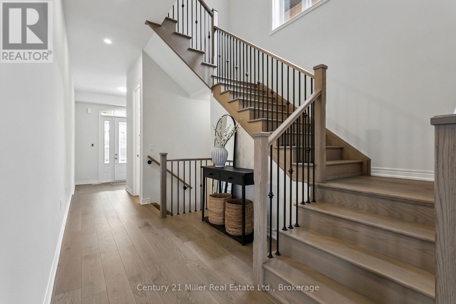 3266 Millicent Avenue, Oakville (Go Glenorchy), ON