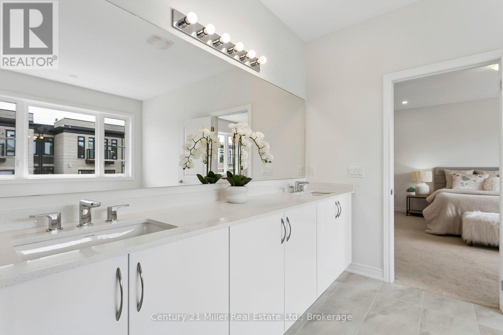 3266 Millicent Avenue, Oakville (Go Glenorchy), ON