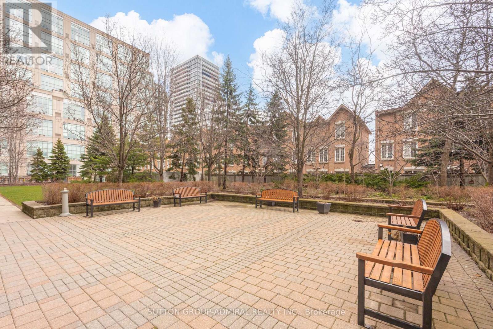 119 - 200 Manitoba Street, Toronto, ON