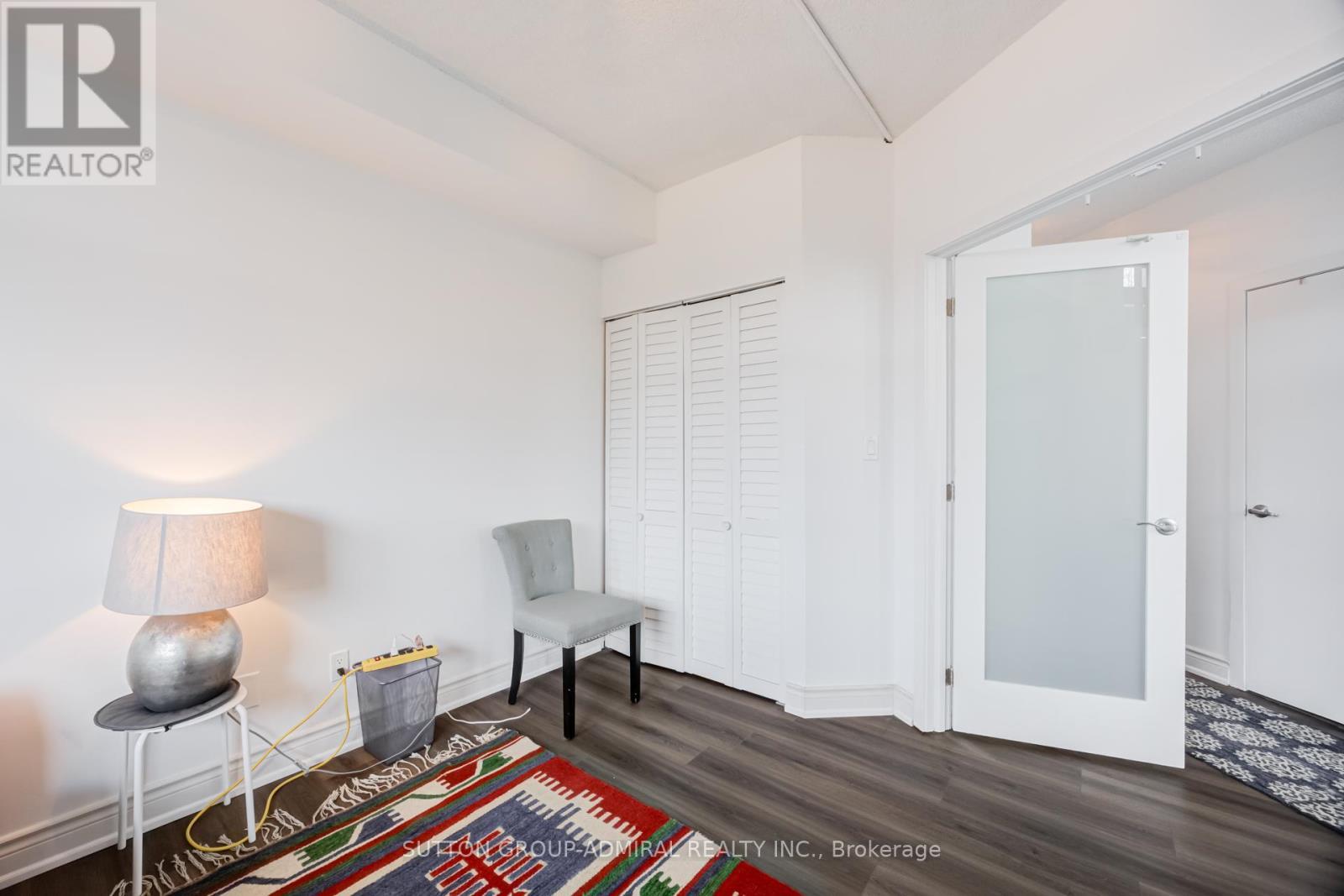 119 - 200 Manitoba Street, Toronto, ON