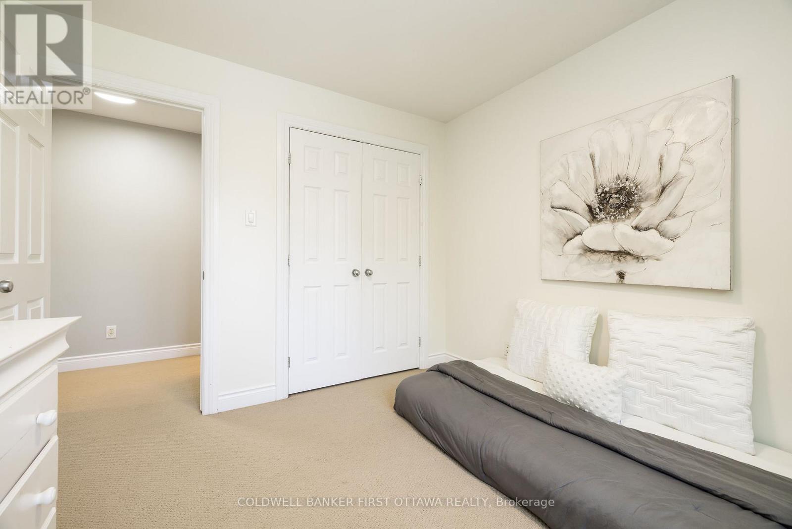 187 Glenncastle Drive, Ottawa, ON