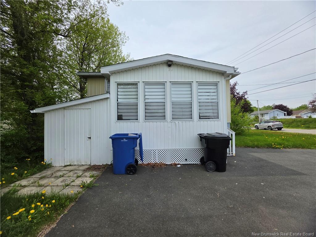 665 St Simon, Bathurst, NB