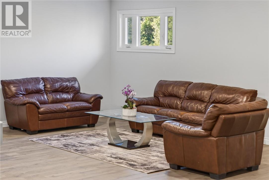 5381 Desmarais, Sudbury, ON
