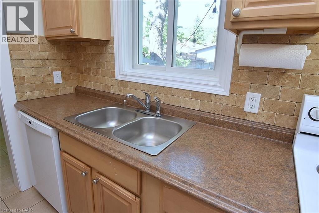 14 Lydia Street, Hamilton, ON