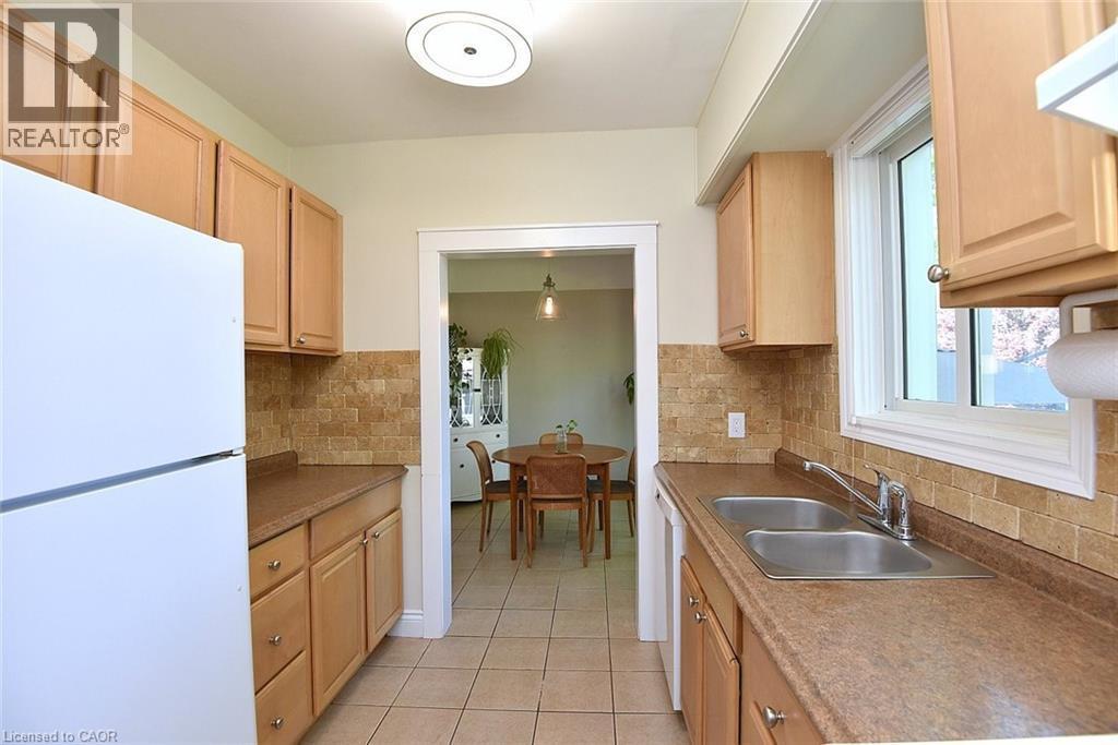 14 Lydia Street, Hamilton, ON