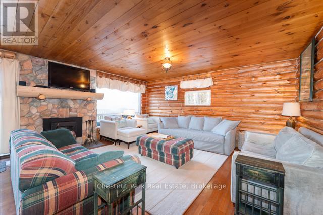 893 Relative Road, Armour, ON