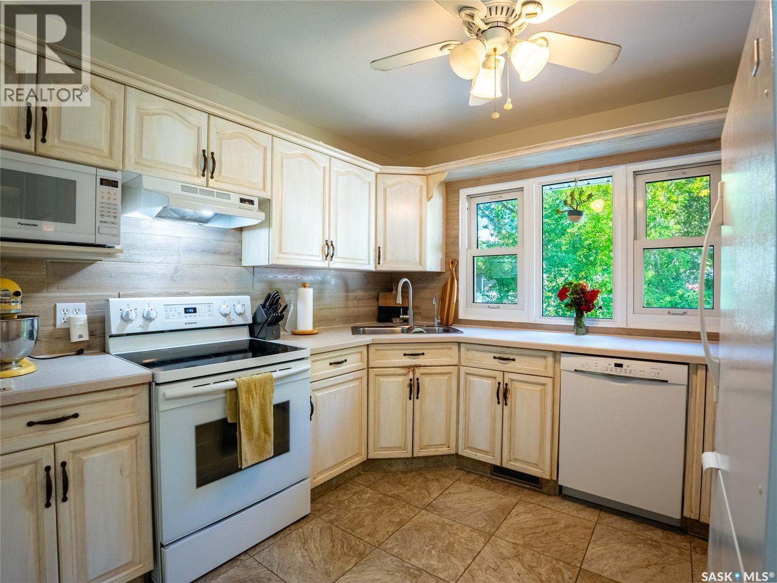 22 Calder Crescent, Regina, SK