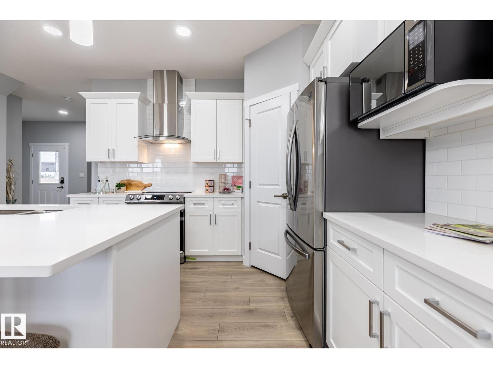 17820 70 St Nw, Edmonton, AB