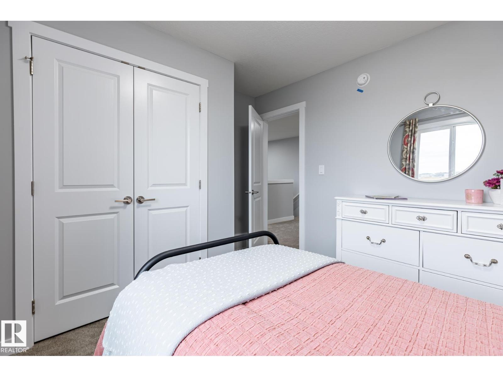 17820 70 St Nw, Edmonton, AB