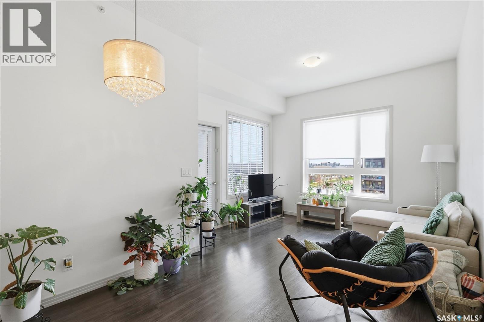 316 223 Evergreen Square, Saskatoon, SK