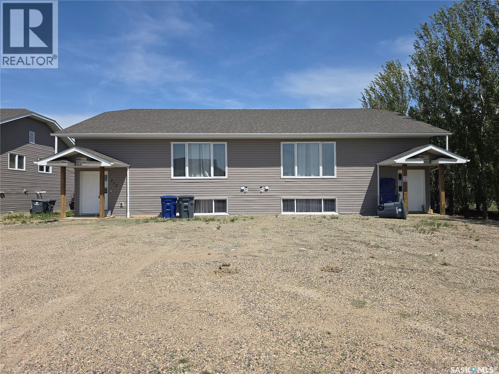 714 Columbia Avenue, Kerrobert, SK