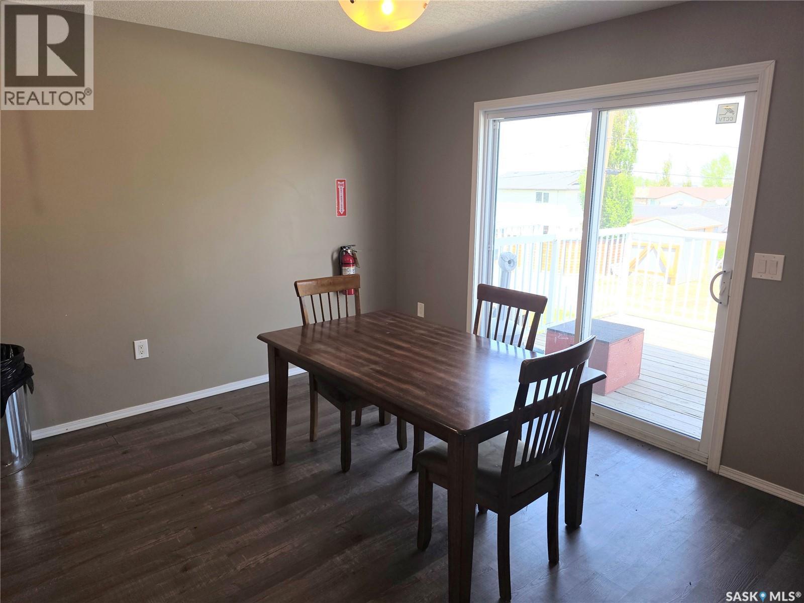 714 Columbia Avenue, Kerrobert, SK