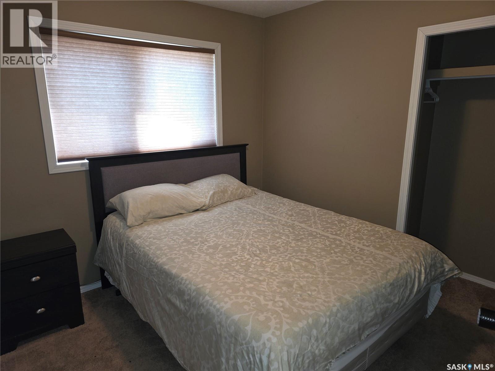 714 Columbia Avenue, Kerrobert, SK