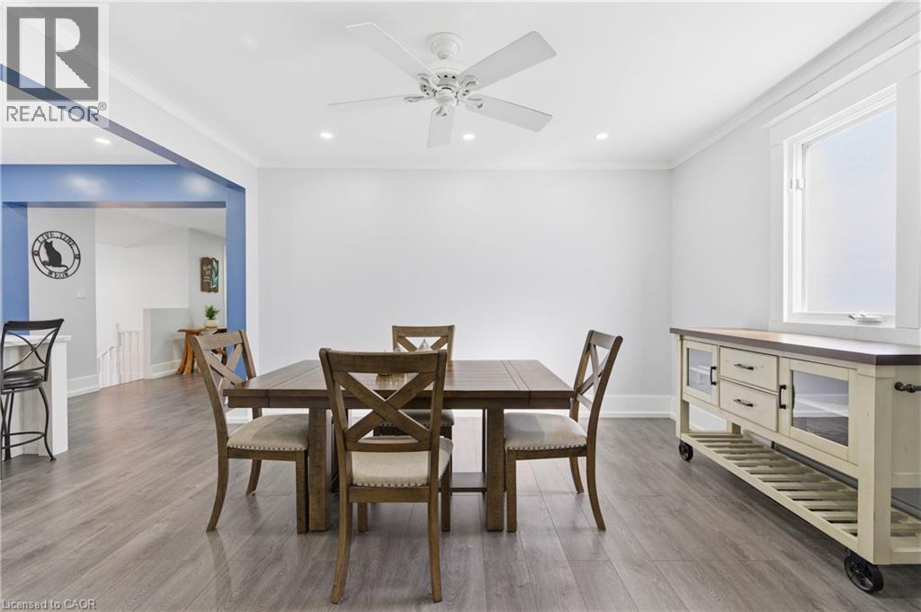 Dining Room - 199 Winstanley Street, Monkton, ON - Indoor Photo Showing Dining Room