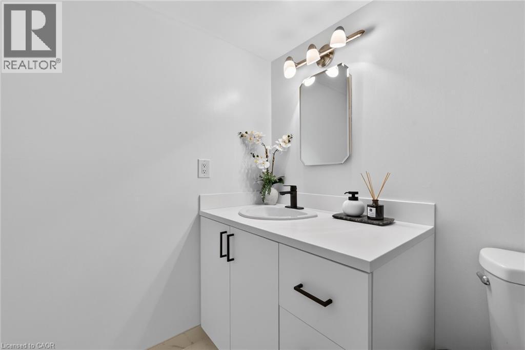 700 Dynes Road Unit# 1005, Burlington, ON