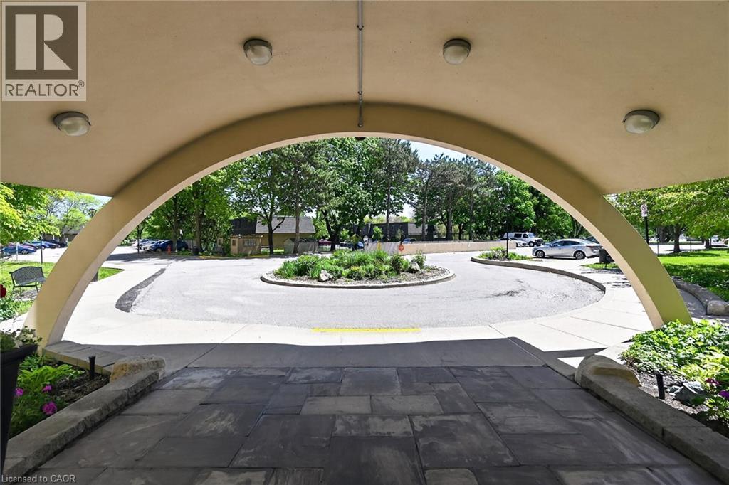 700 Dynes Road Unit# 1005, Burlington, ON