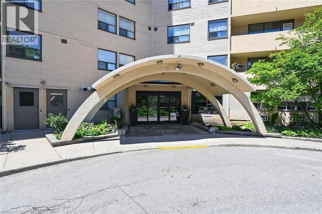 700 Dynes Road Unit# 1005, Burlington, ON