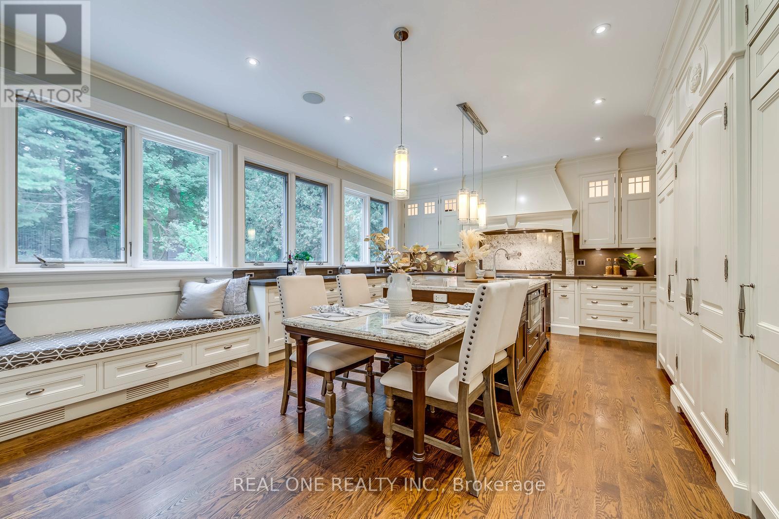 767 Parkland Avenue, Mississauga, ON