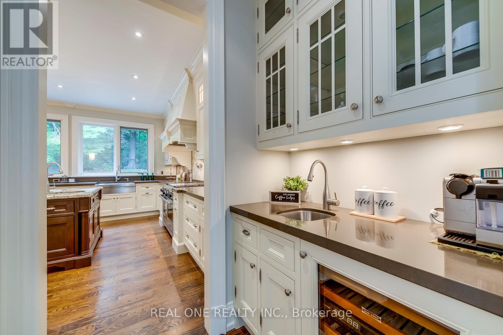 767 Parkland Avenue, Mississauga, ON