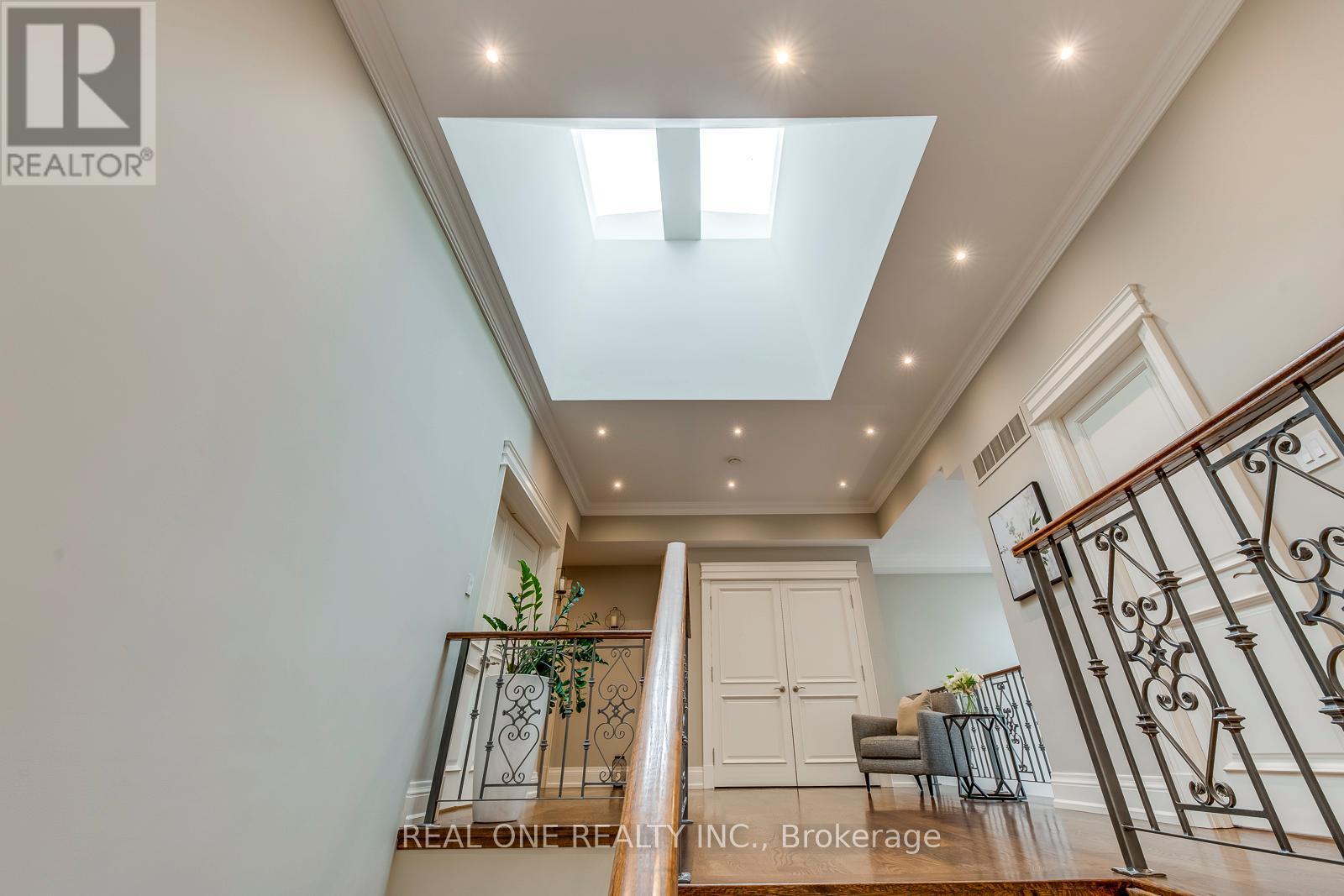 767 Parkland Avenue, Mississauga, ON