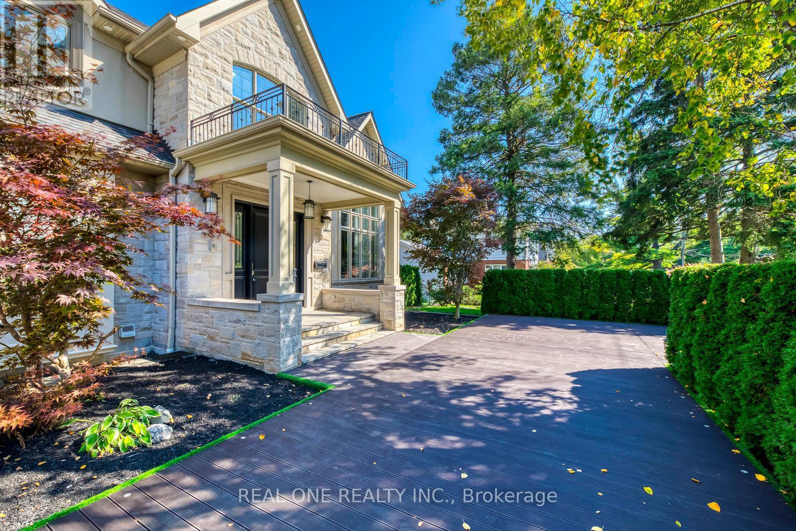 767 Parkland Avenue, Mississauga, ON