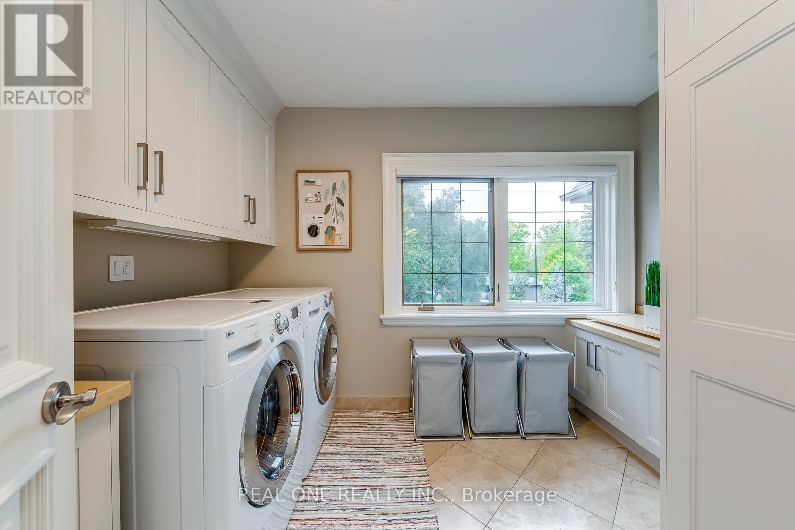 767 Parkland Avenue, Mississauga, ON