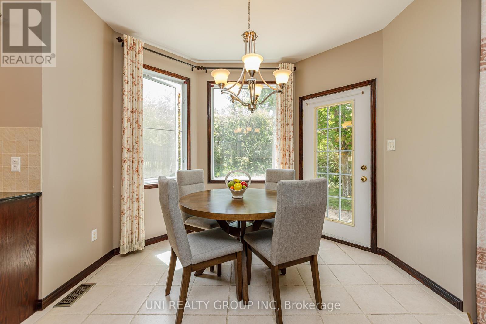 11 Langford Crescent, Ottawa, ON