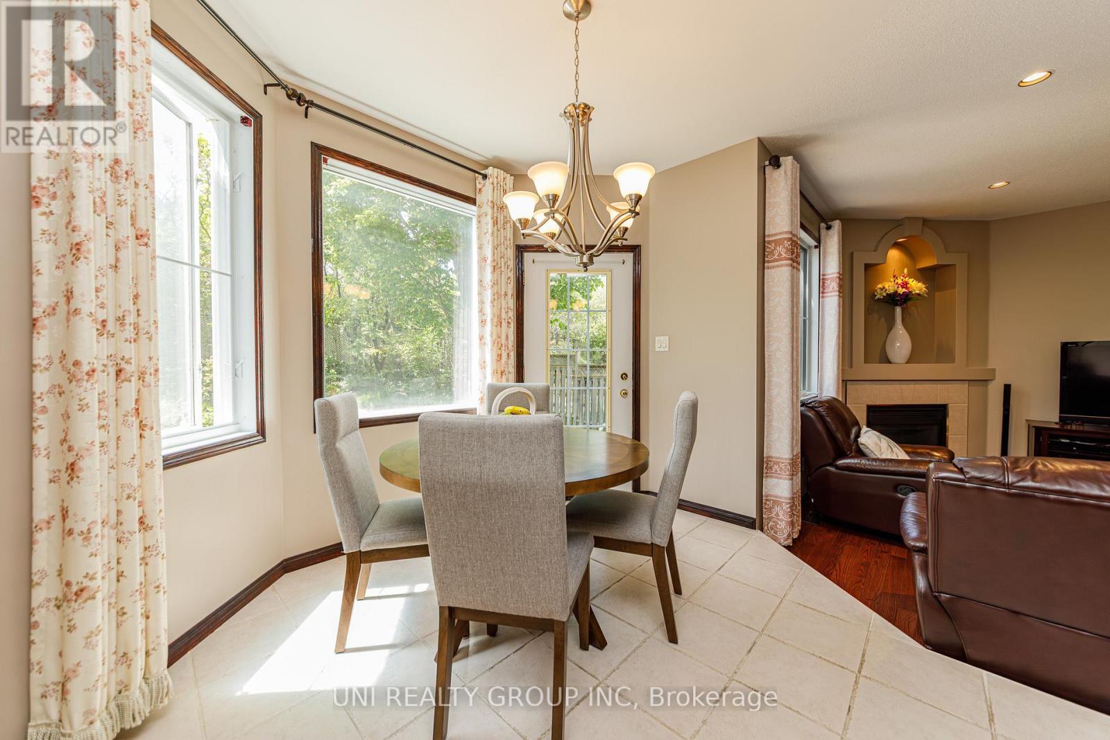 11 Langford Crescent, Ottawa, ON