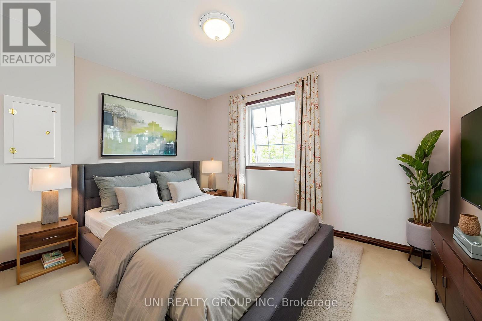 11 Langford Crescent, Ottawa, ON