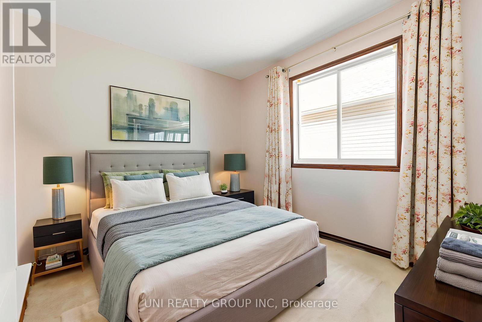 11 Langford Crescent, Ottawa, ON