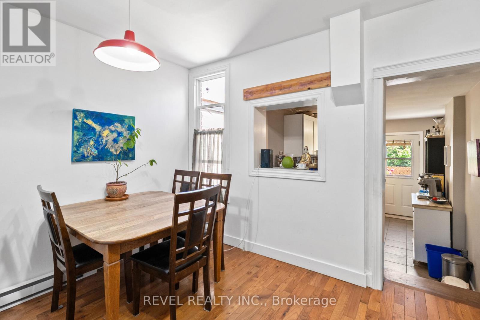 334 James Street N, Hamilton, ON