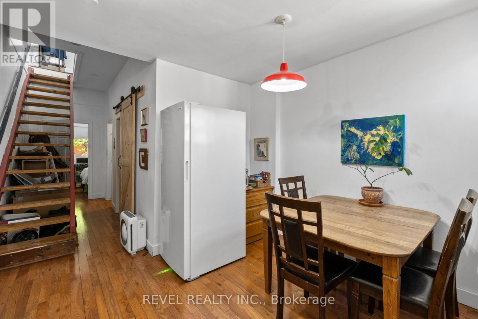 334 James Street N, Hamilton, ON