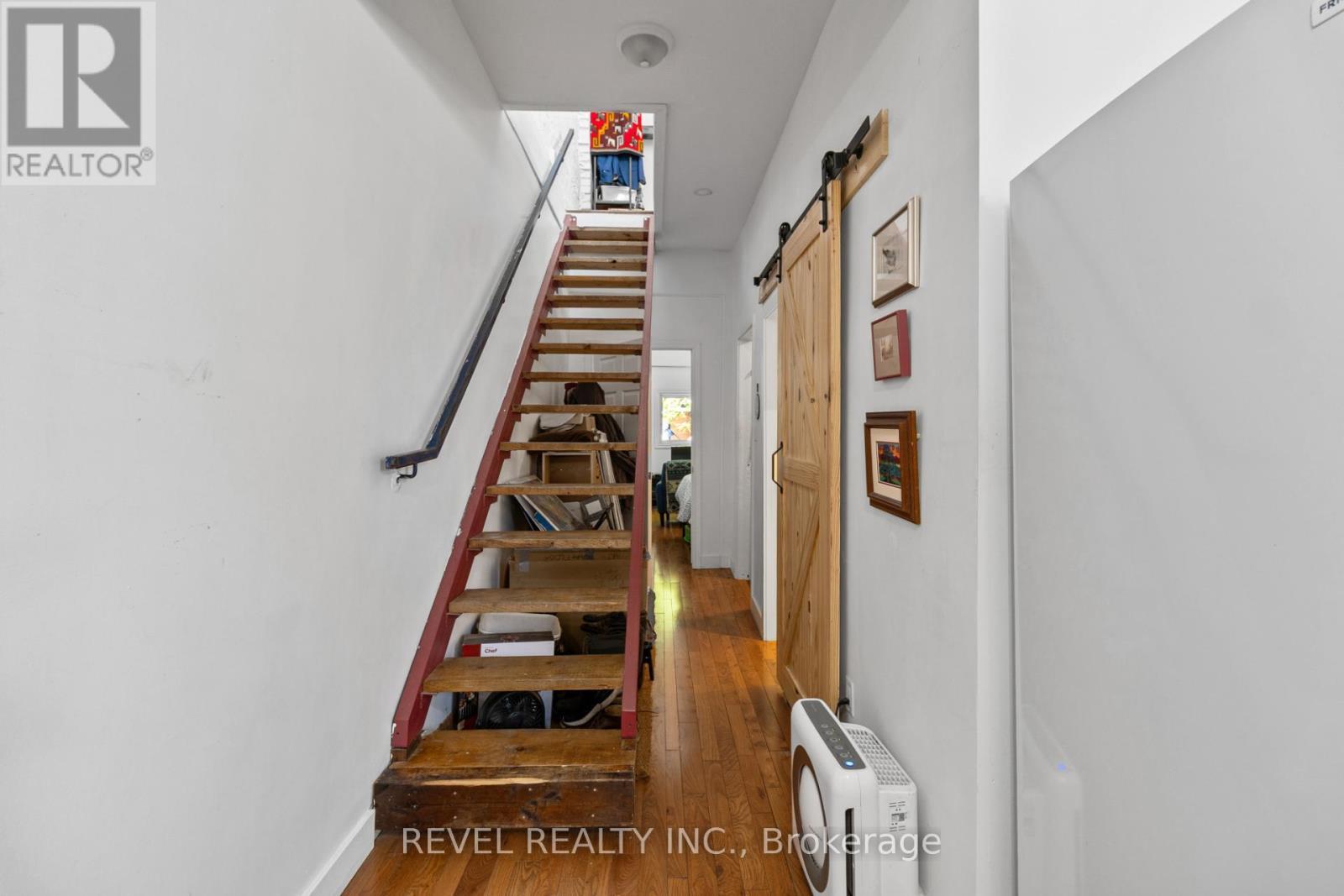 334 James Street N, Hamilton, ON