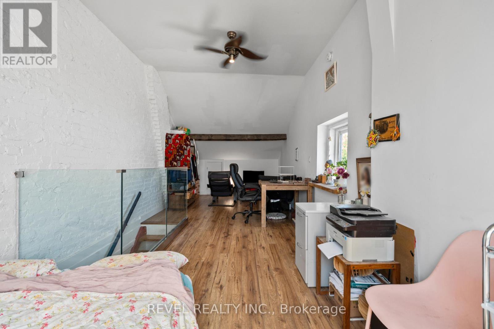 334 James Street N, Hamilton, ON