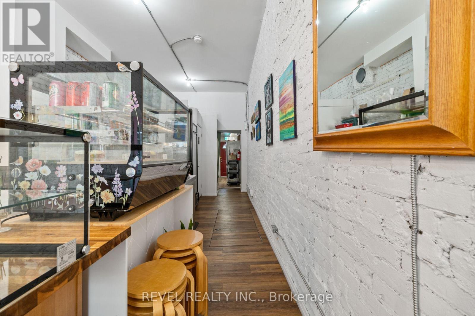 334 James Street N, Hamilton, ON