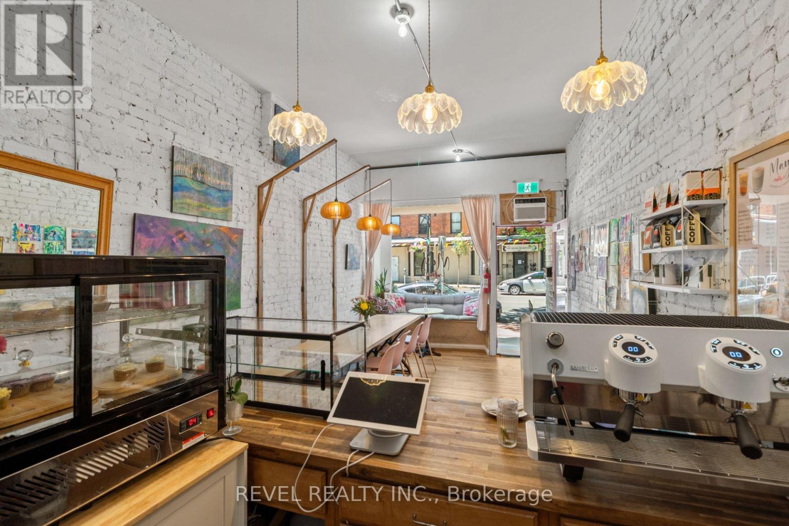 334 James Street N, Hamilton, ON