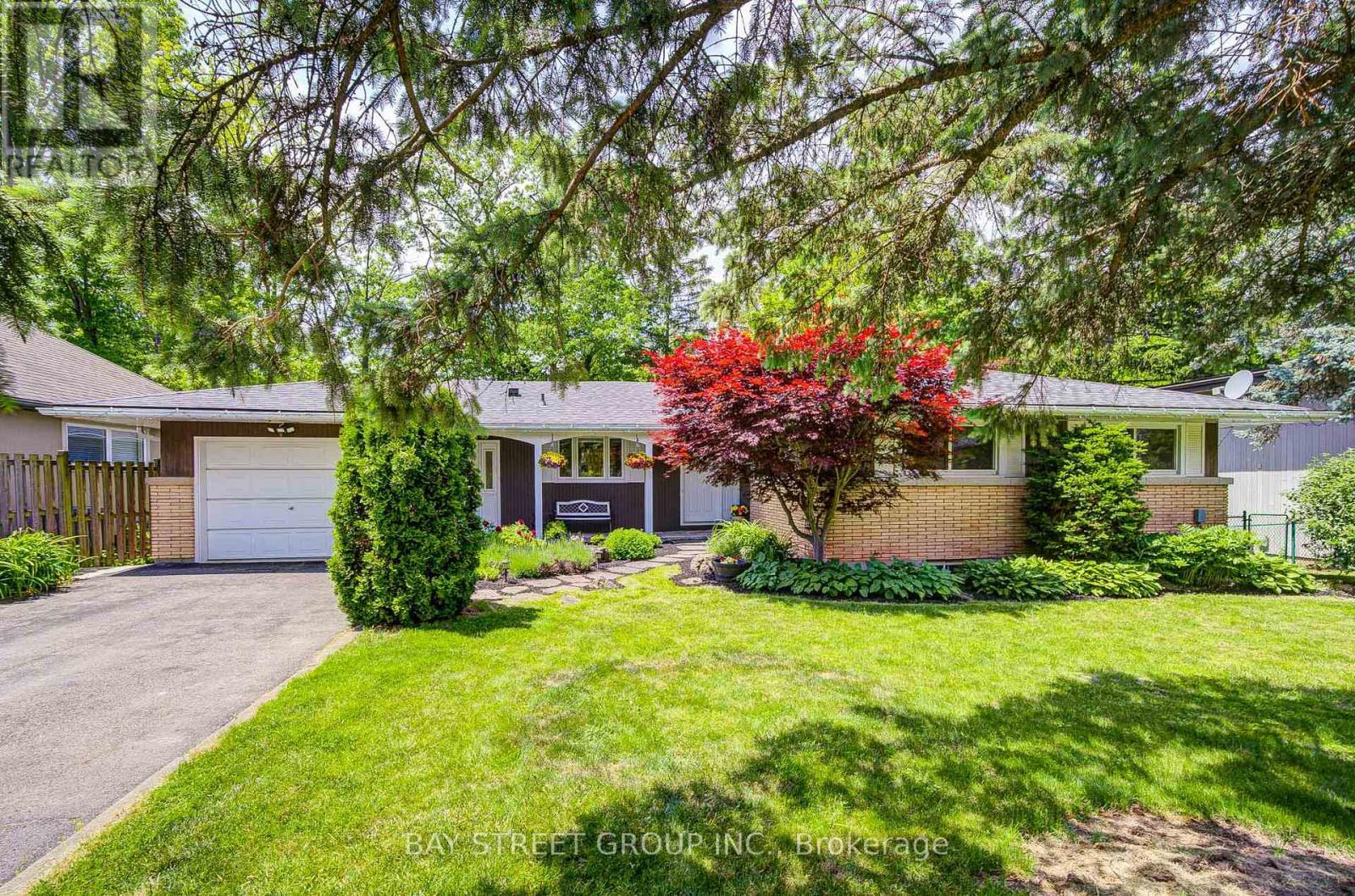88 Marsdale Drive, St. Catharines, ON
