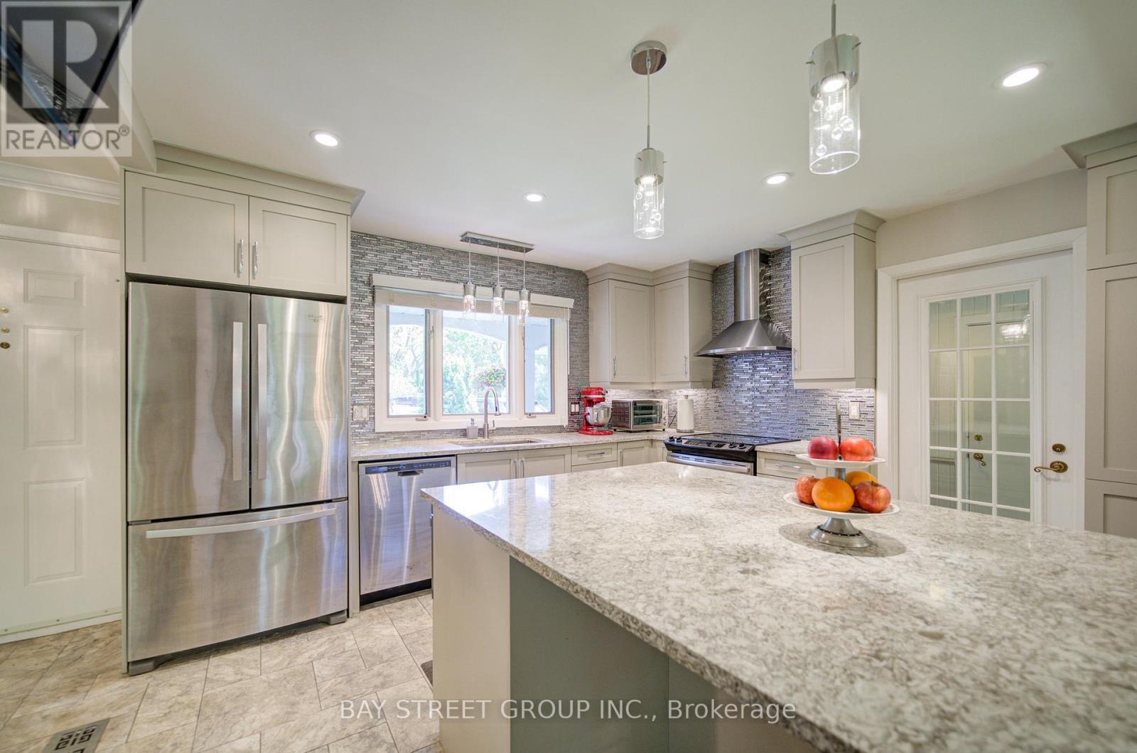 88 Marsdale Drive, St. Catharines, ON