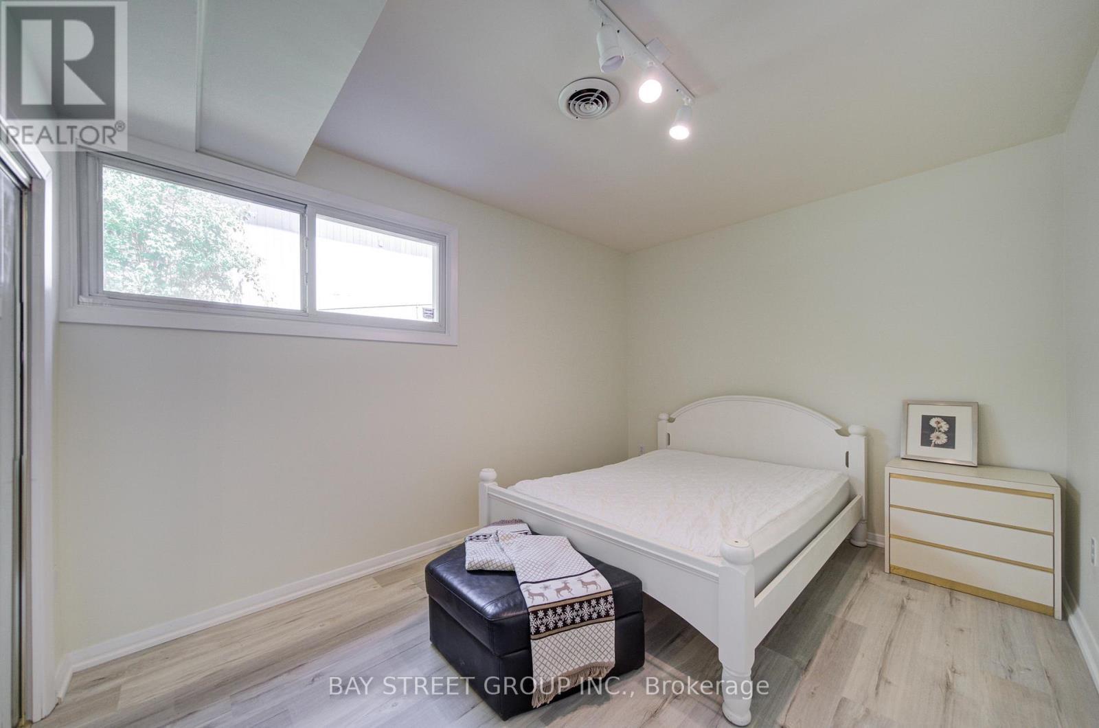 88 Marsdale Drive, St. Catharines, ON