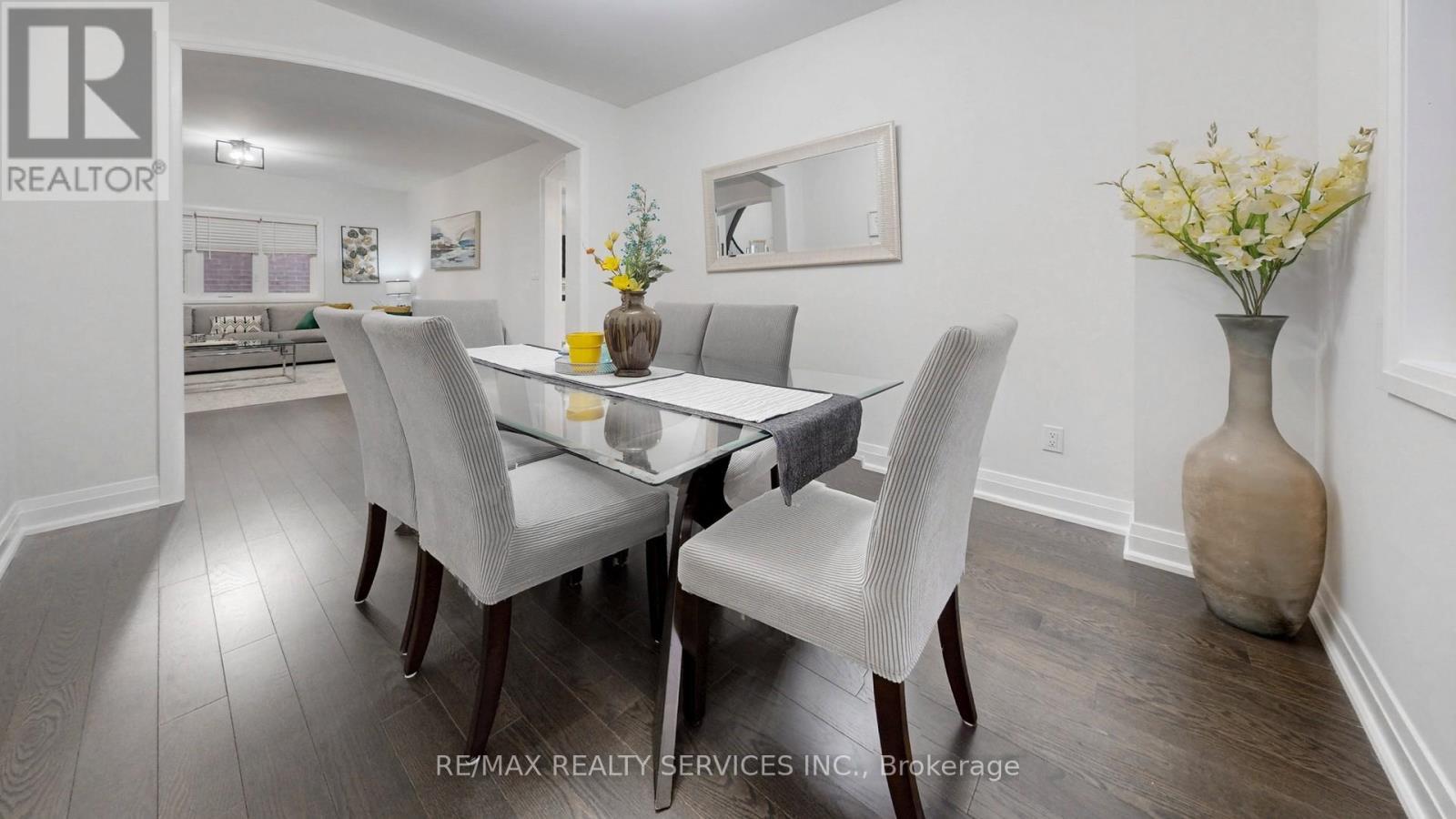 15 Rolling Rock Way, Brampton, ON